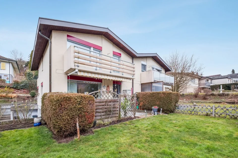 Gepflegtes Familienparadies mit wunderbarem Garten