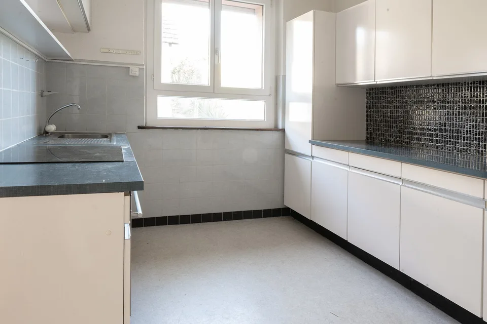 Casa unifamiliare di 5,5 locali più vecchia a Büsingen su un grande terreno