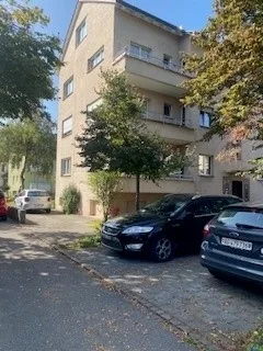 Ihr Hab und Gut sicher versorgt  in zwei Lagerräumen mit Wasser-und Stromanschluss