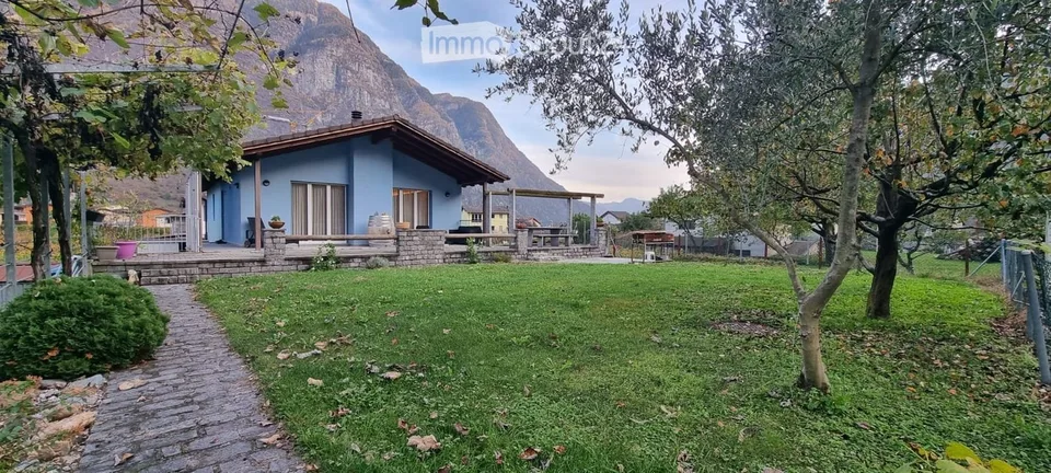 Spaziosa residenza con due unità indipendenti e ampio fondo
