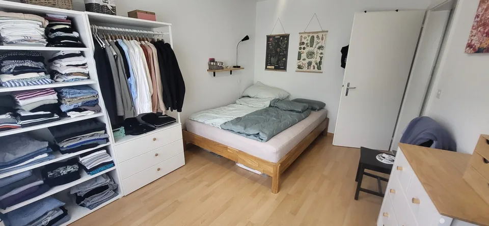 Incantevole appartamento di 2 camere con balcone a Biel – disponibile da ottobre 2026