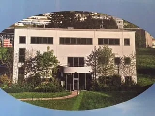 Palazzina signorile bureaux/laboratoire de 1'800 m² avec terrain de 2'800 m²