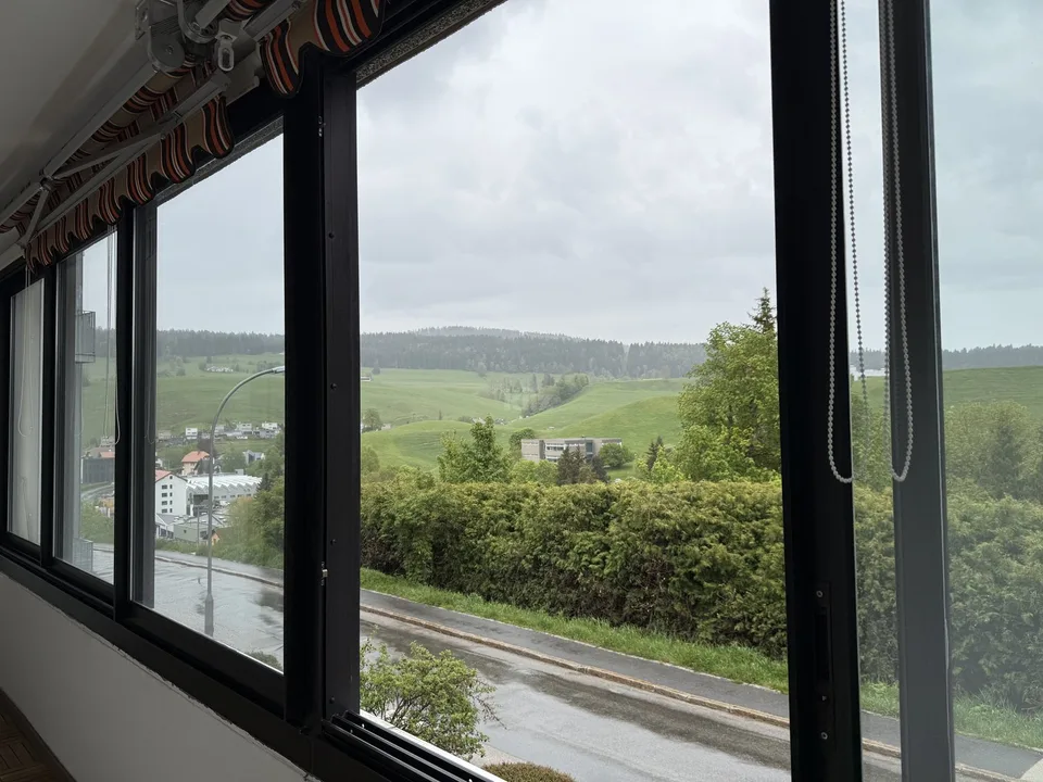 Charmanter, heller Apartment mit großer Loggia – Foto 14 von 15