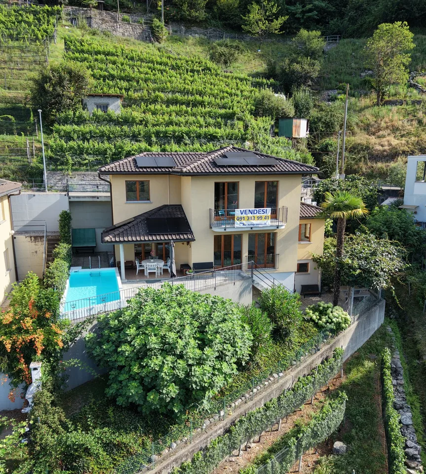 VENDESI A CUGNASCO - Bella casa unifamiliare di 5.5 loc. in buonissimo stato - Schönes 5.5 Zi.-Haus – photo 17 sur 25