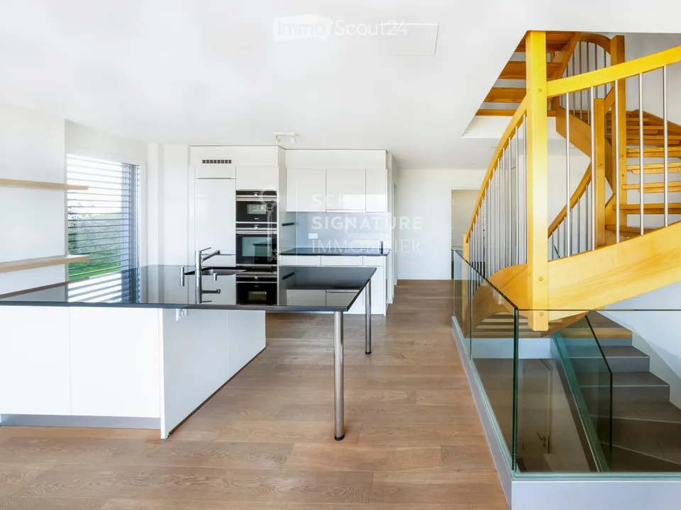 Modern semi-detached house with 6 rooms in Aran – available immediately