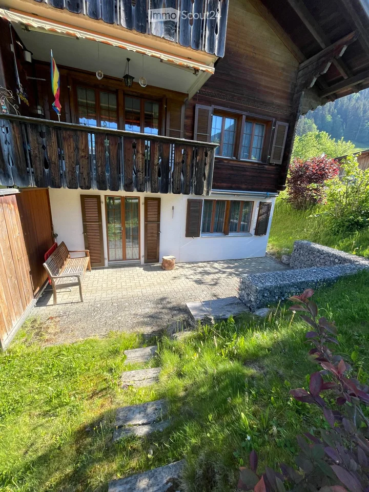 3-Zimmer-Gartenwohnung mit Zweitwohnungsstatus in Zweisimmen