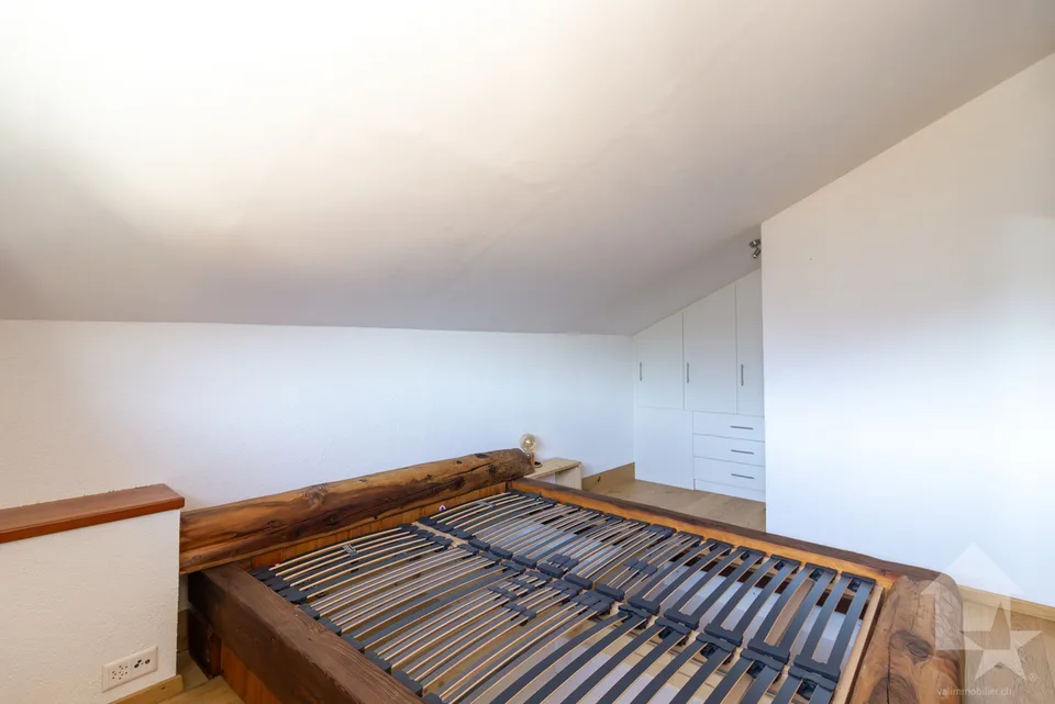 Grange rénovée de 4.5 pièces de 107 m2 habitables avec jardin de 40 m2 – foto 13 di 19
