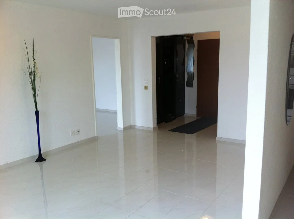 Wohnung 2-1/2 Zimmer an privilegierter Lage in Oftringen !