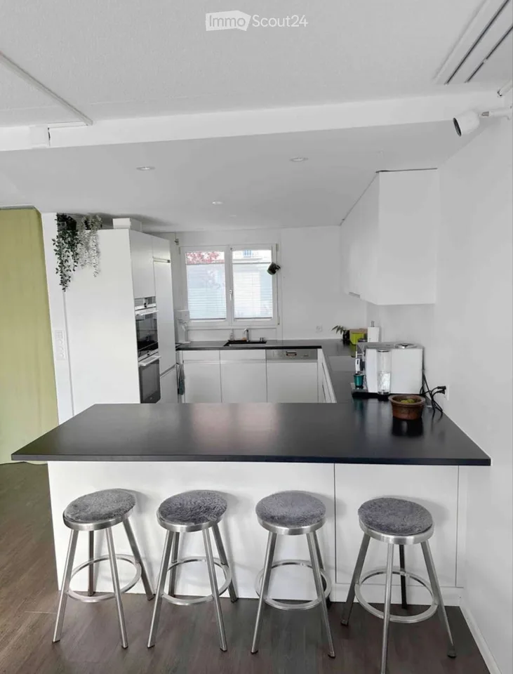 Bella casa a schiera angolare di 5,5 locali