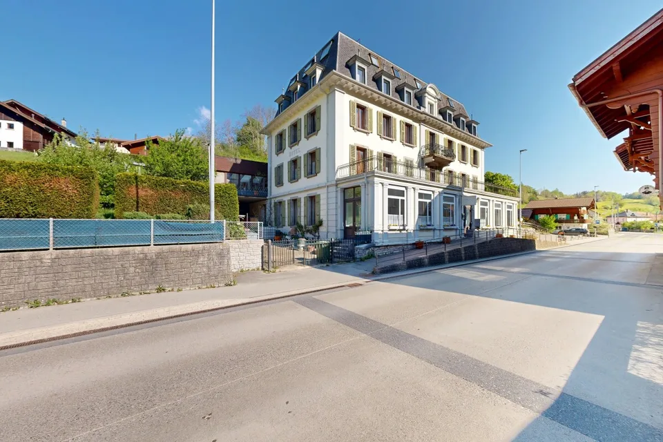 Hôtel de caractère avec fort potentiel de développement