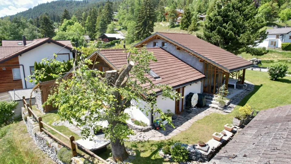 4.5 Zimmer Chalet in Savièse – Foto 3 von 23
