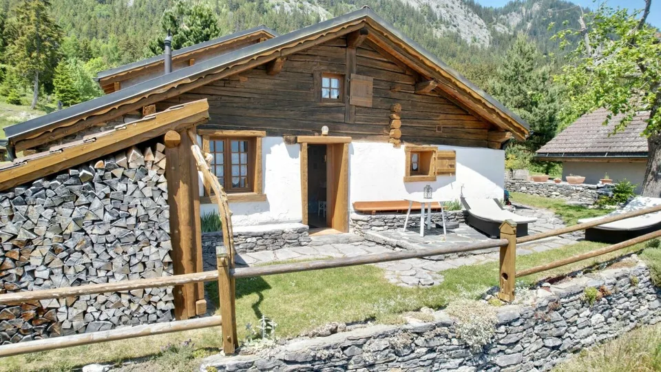 4.5 Zimmer Chalet in Savièse – Foto 2 von 23