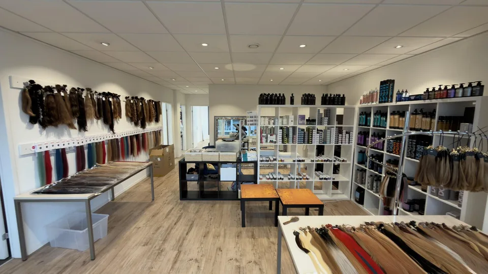 Spazio ufficio e commerciale centrale in affitto a Urdorf