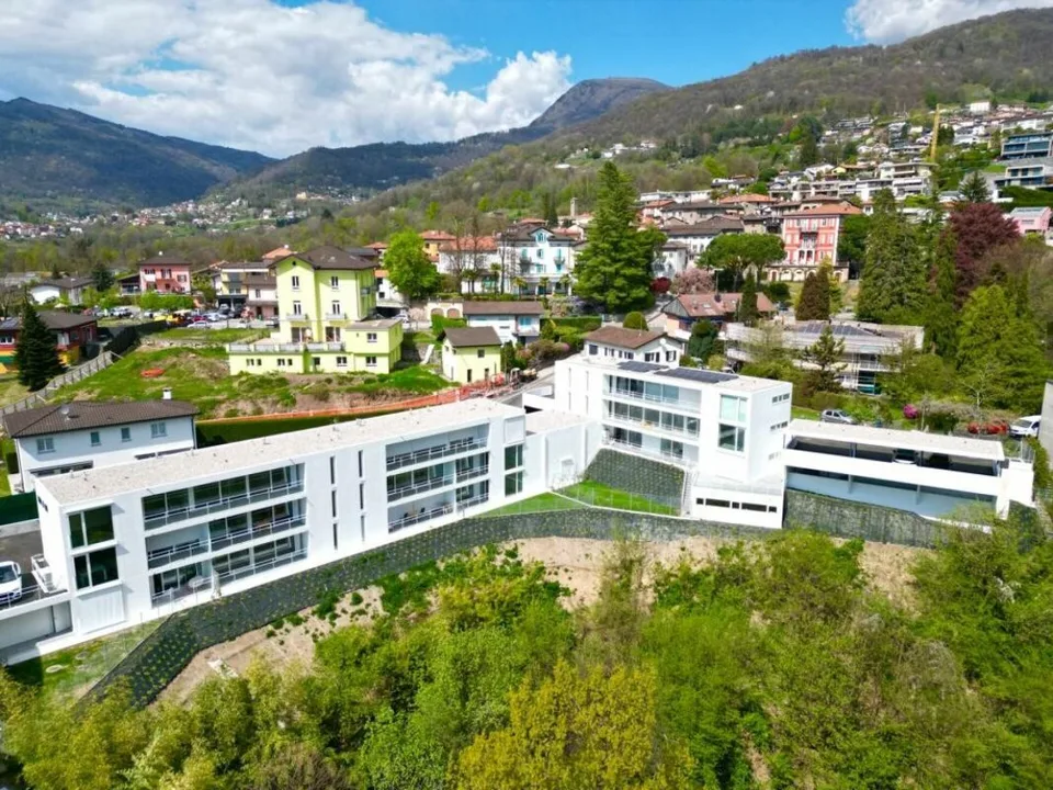 Wohnung mit Terrasse und herrlicher Aussicht auf Lugano und die Berge – Foto 7 von 11