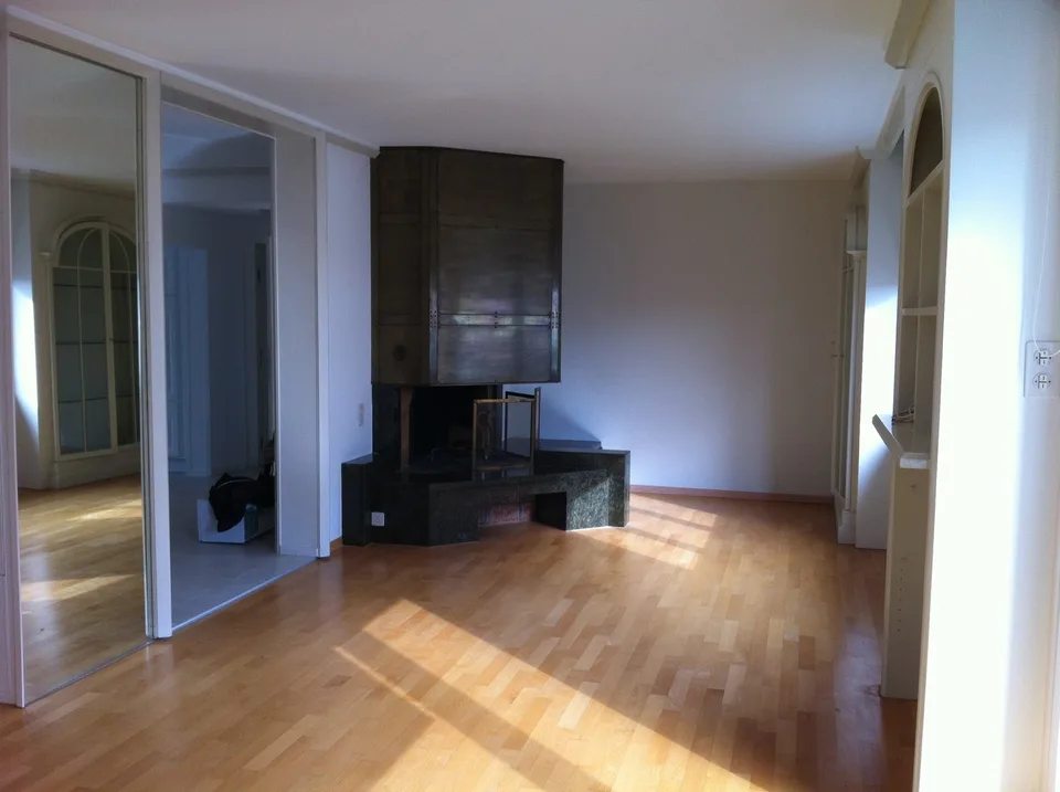 Sehr schönes 3.5-Zimmer-Apartment im 4. Stock – Foto 9 von 12