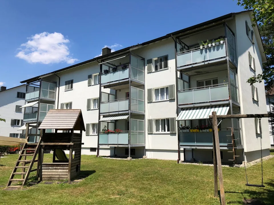Helle 2-Zimmer Wohnung in unmittelbarer Nähe zum Kantonsspital Aarau