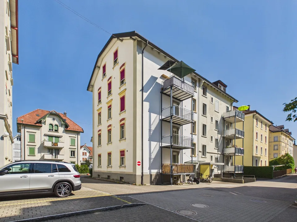 Helle 3.5-Zimmer-Wohnung mit Balkon an ruhiger Lage in St. Gallen