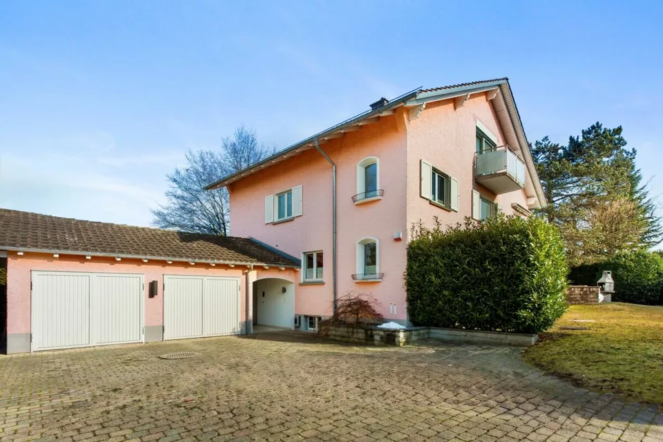 Grosszügiges 10 ½-Zimmer-Einfamilienhaus mit vielseitigem Nutzungspotenzial! – Foto 14 von 20