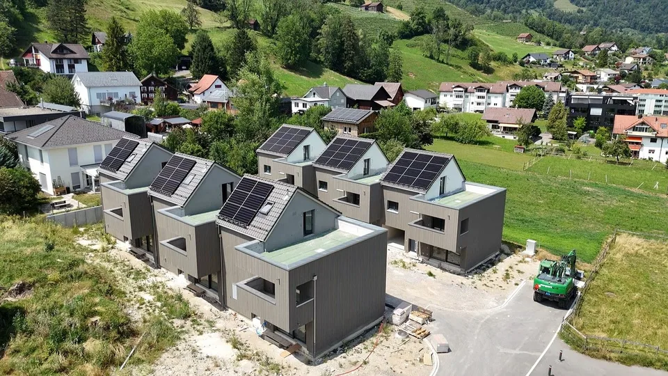 Casa familiare a schiera moderna a Sax in vendita – foto 20 di 23