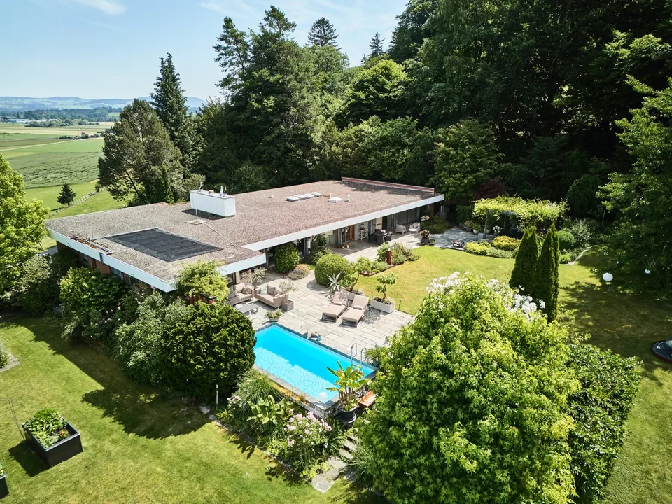 Ihr privates Gartenrefugium – 7.5-Zimmer-Landhaus in Elgg