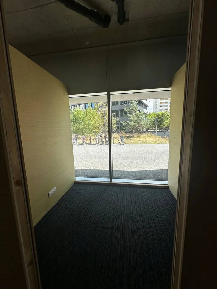 Commercial space near the highway