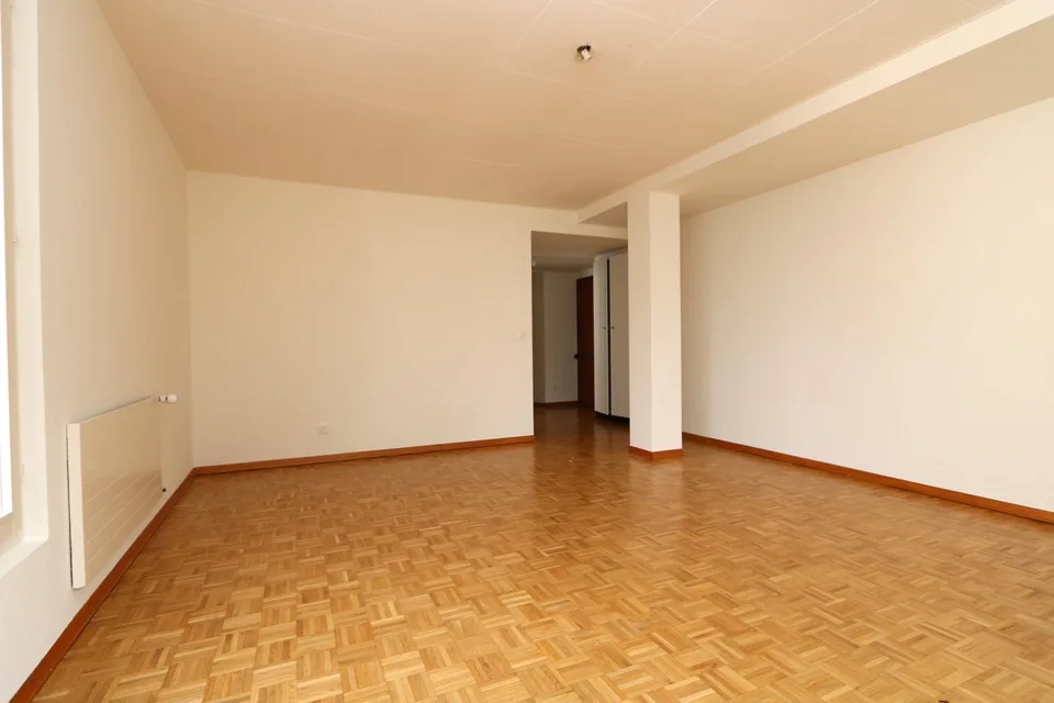 Vier-Zimmer-Wohnung in Pâquis – Foto 2 von 19