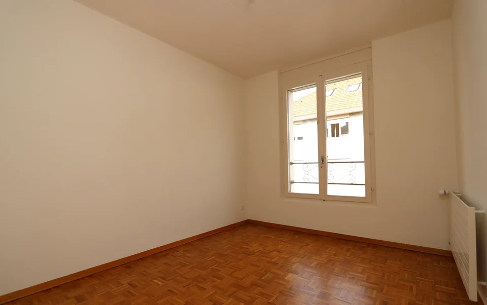 Vier-Zimmer-Wohnung in Pâquis – Foto 4 von 19