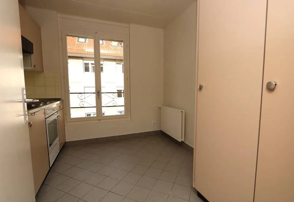 Vier-Zimmer-Wohnung in Pâquis – Foto 3 von 19