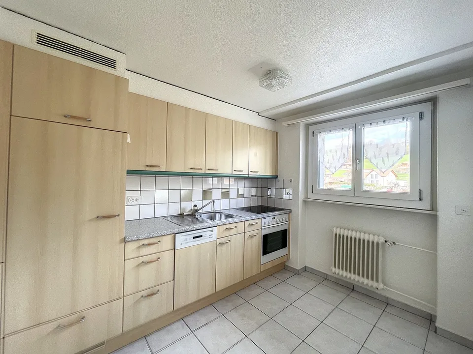 Charmante 3.5 Zimmerwohnung in Oberschrot – Foto 2 von 7