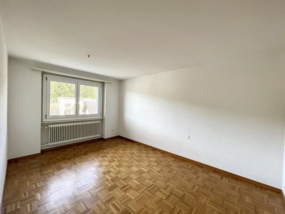 Charmante 3.5 Zimmerwohnung in Oberschrot – Foto 5 von 7