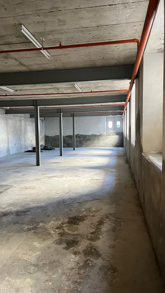 Lager/Depot von 165 m² mit Parkplatz in Balerna – Foto 8 von 12