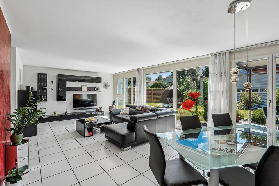 Maison en rangée de 4,5 pièces avec jardin ensoleillé à Aarau Rohr à vendre