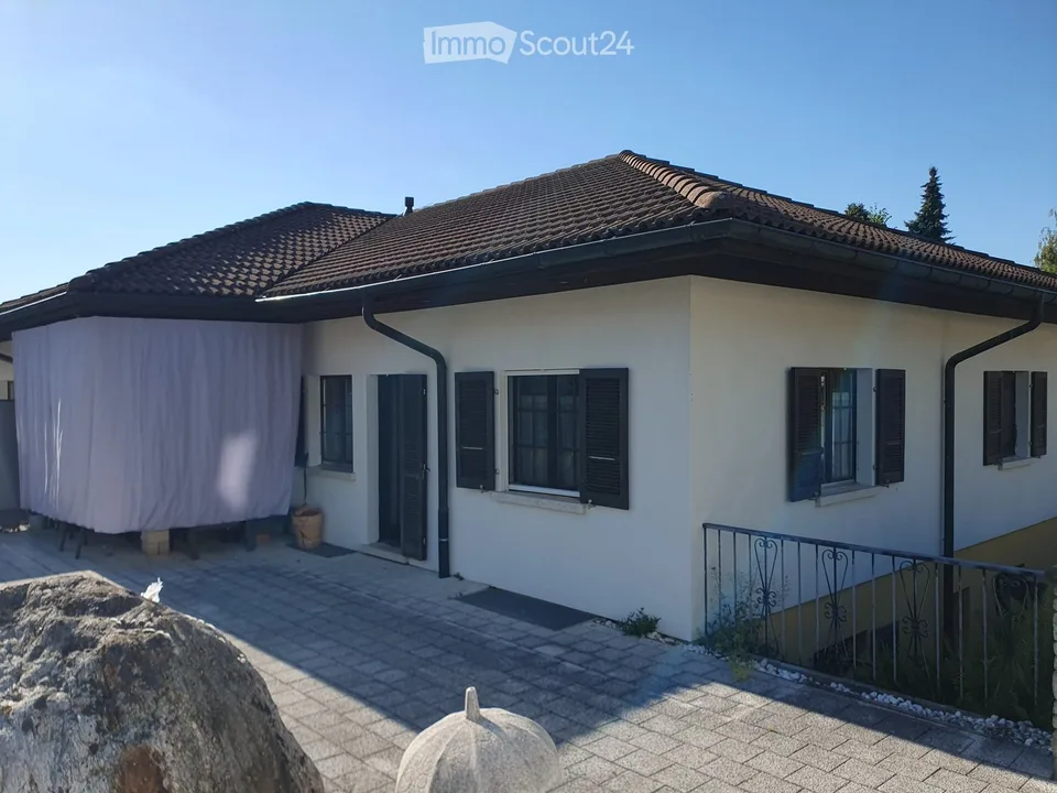 Helle 3,5-Zimmer-Wohnung mit grosser Terrasse