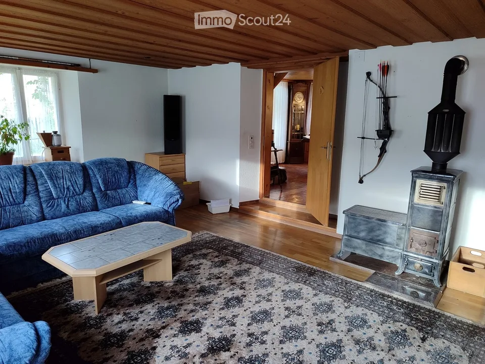 Affascinante casa unifamiliale di 6 locali