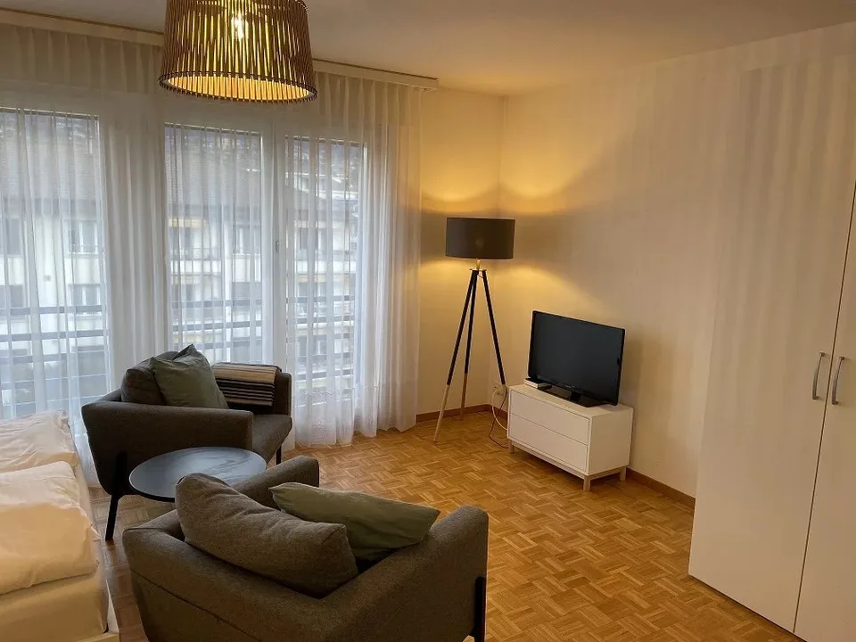 Appartement d'une pièce au 4ème étage