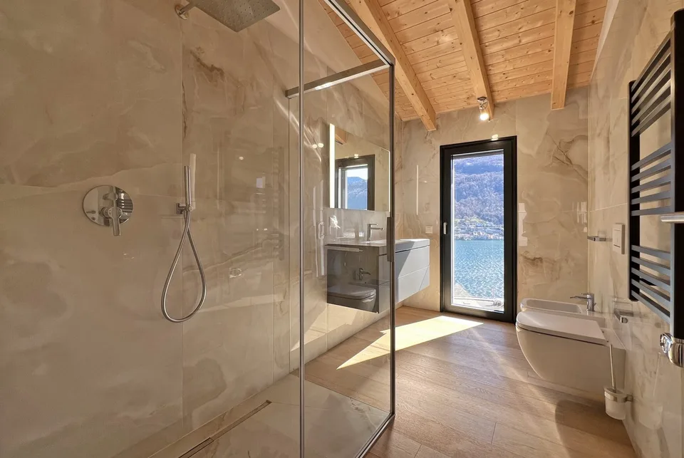 Magnifique Villa 7.5 Lokale mit Traumausblick in Vico Morcote