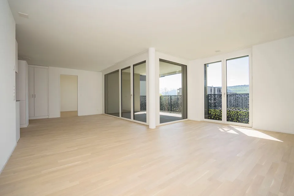 Appartamento moderno di 4.5 locali in posizione ottimale a Münsingen! – foto 3 di 10