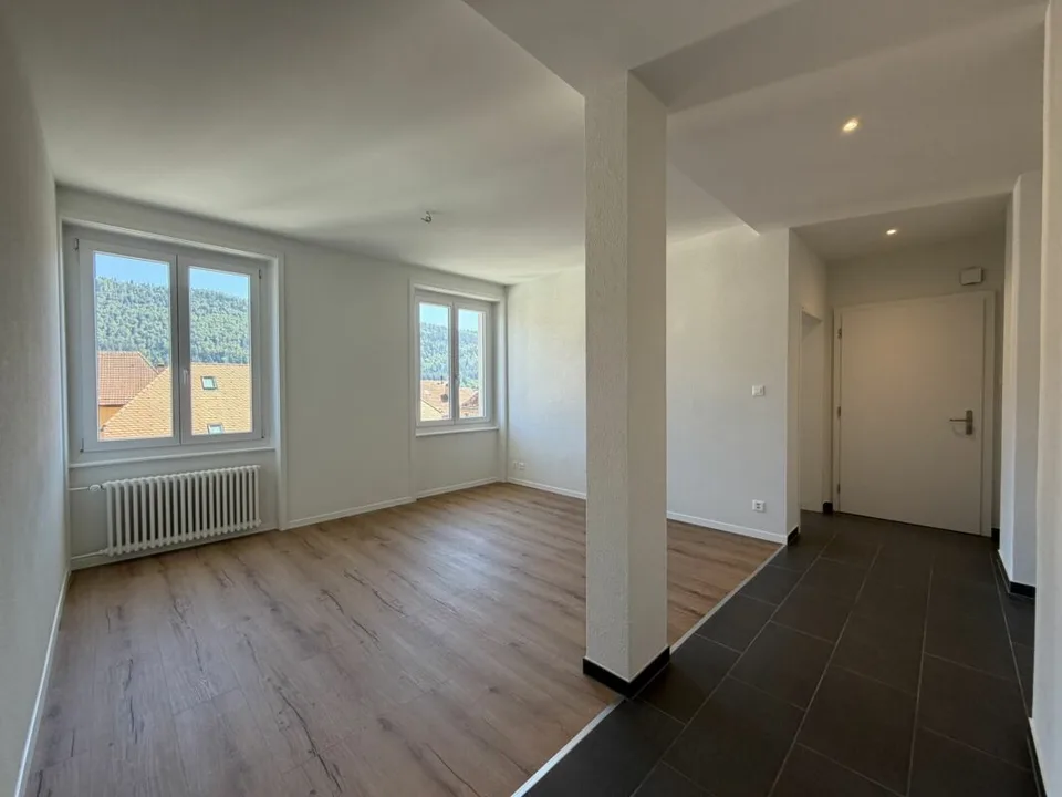St-Imier, joli et lumineux appartement rénové de 4.5 pces au 2ème