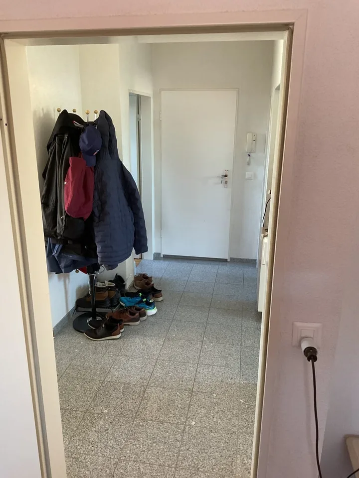 Helle 3.5-Zimmer-Dachwohnung in Kloten