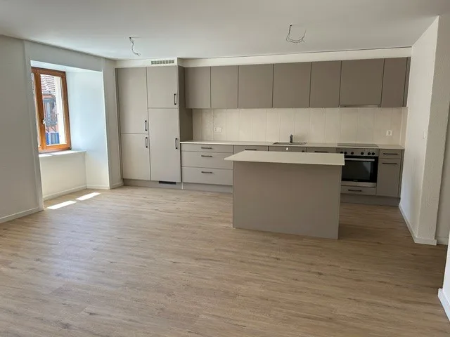 Appartement 3 pièces lumineux à louer au Pâquier NE