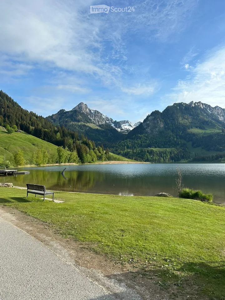 Gemütliches 1.5-Zimmer-Studio in Schwarzsee – Natur pur und rollstuhlgängig