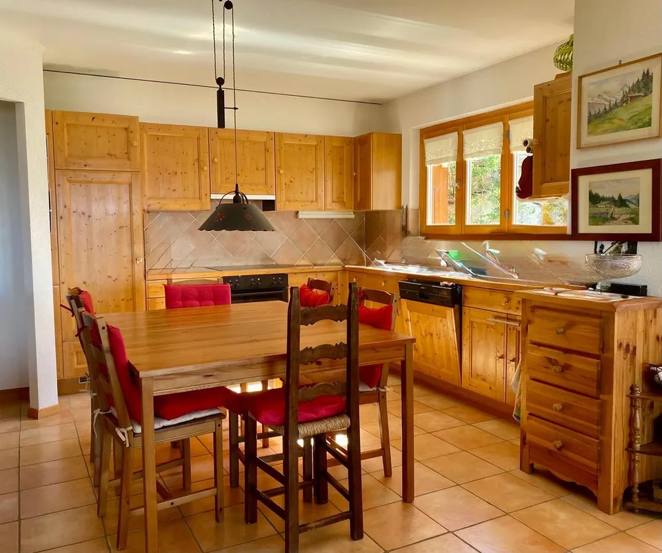 Beautiful duplex with garden, unobstructed panoramic view and garage, an undeniable asset