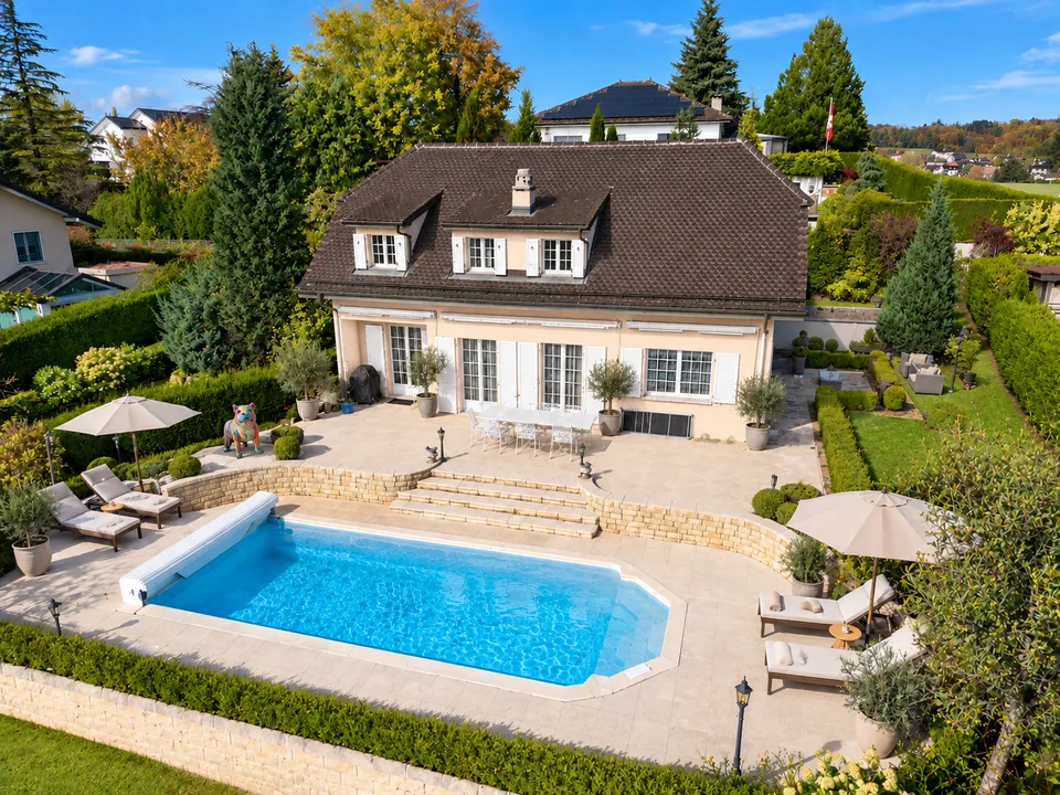 Villa individuelle avec piscine au coeur d'un écrin de verdure – photo 1 sur 17