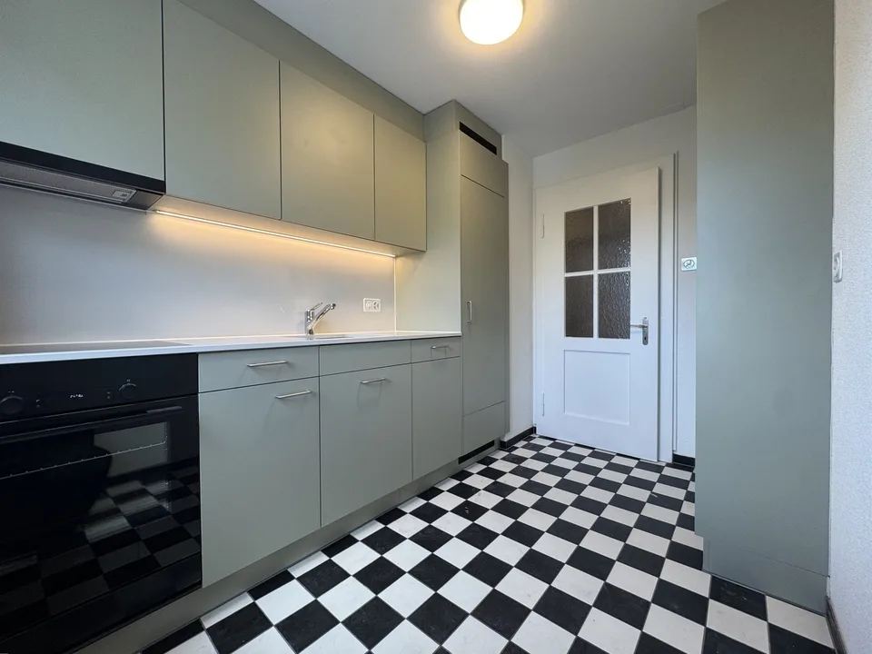 Suchen Sie das Besondere? - Ihre frisch sanierte 3 Zimmer-Wohnung i...