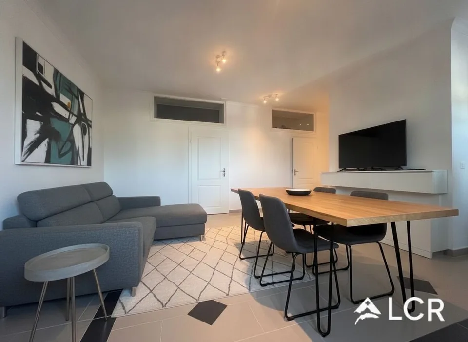Bell'appartamento di 3,5 stanze a Veytaux / 2 camere da letto / 1 bagno / vicino al lago, Vevey e Montreux