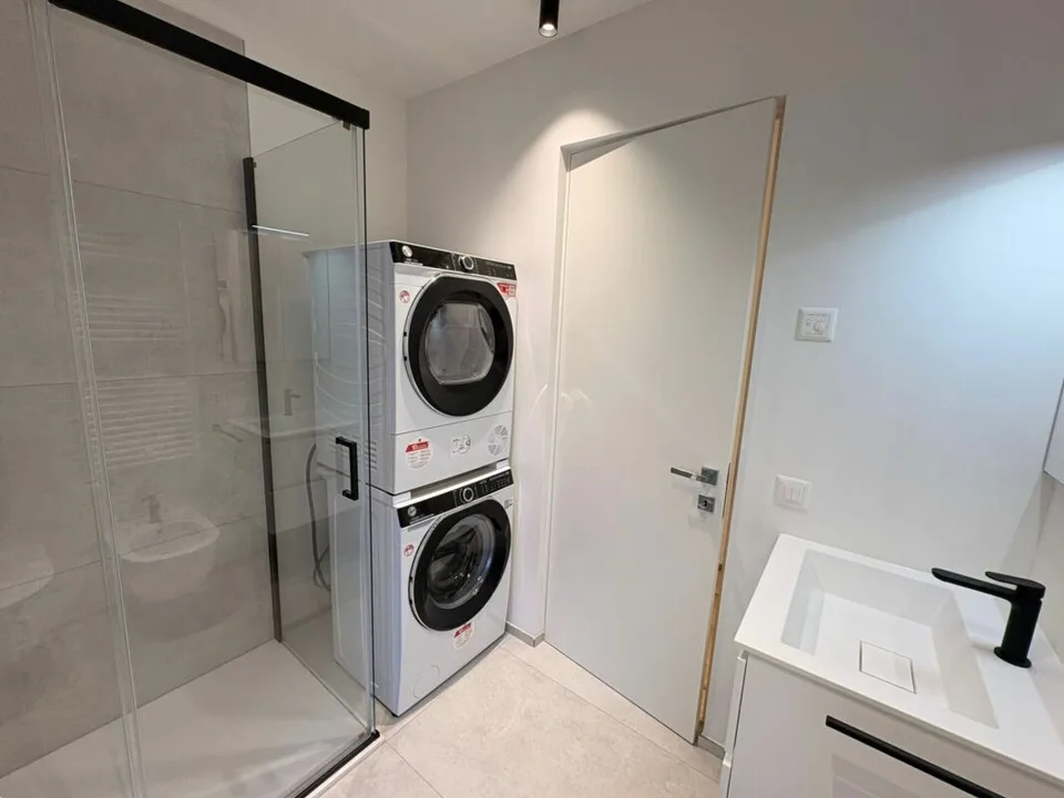 Wunderschöne 3,5 Zimmer Neubau – Foto 6 von 8
