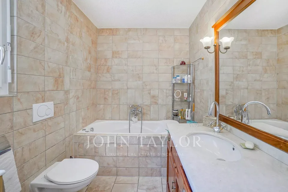 Villa indipendente con piscina e vista panoramica – foto 11 di 13