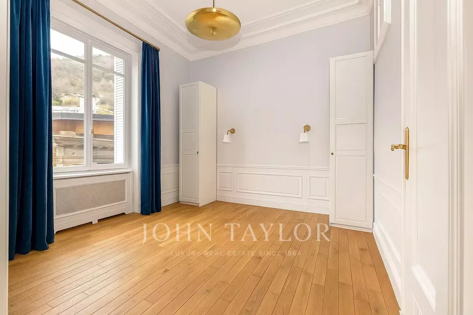Elegantes Apartment mit Charakter und atemberaubendem Blick auf den Genfersee – Foto 9 von 13