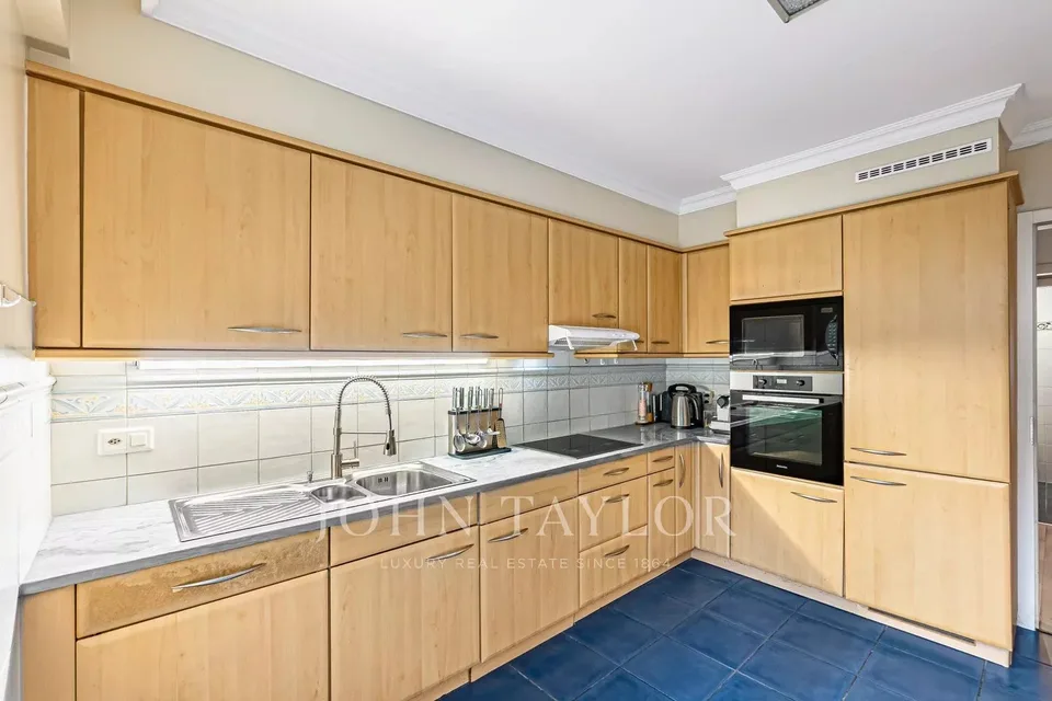 Schönes Apartment in erster Reihe am Seeufer – Foto 6 von 10