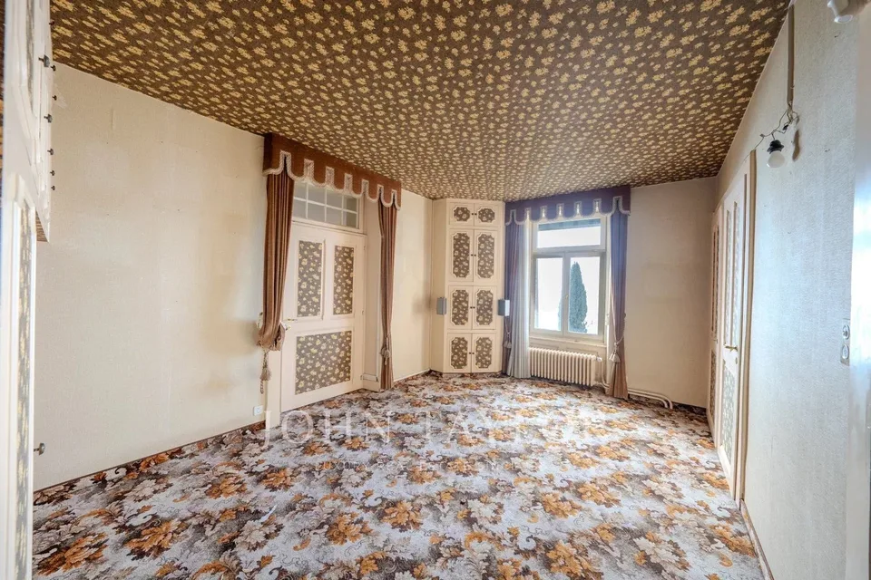 Exklusiv: Außergewöhnliches Anwesen mit Panoramablick – Foto 8 von 10